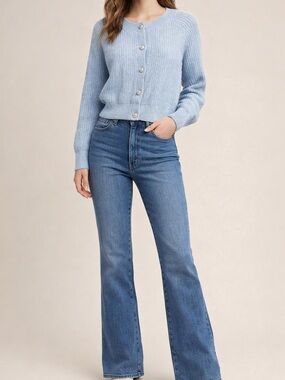 Abercrombie & Fitch Light Blue Cropped Button Cardigan